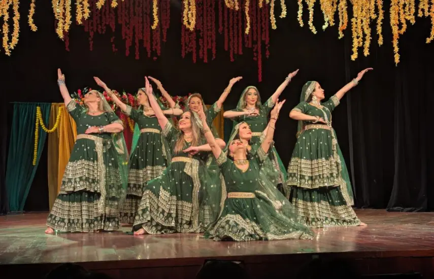 @alondradanza | Bailarinas de la academia Alondra Danzas Orientales.