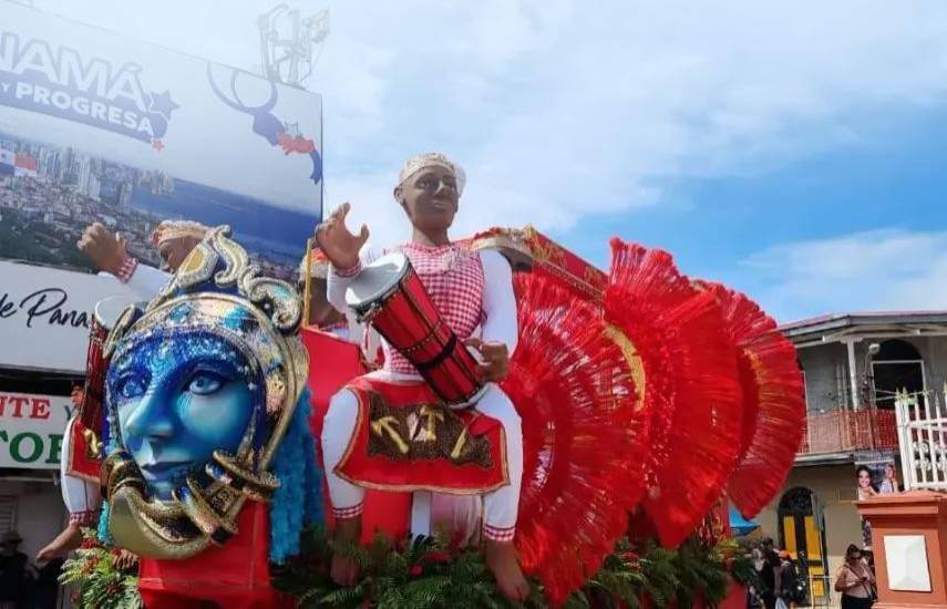 Carnaval impacta el comercio y el turismo de las provincias