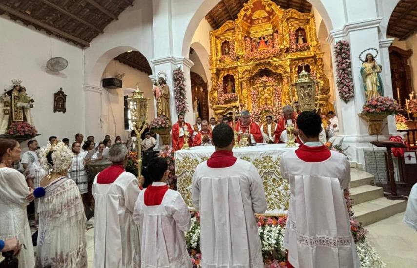 Devotos de Santa Librada celebran