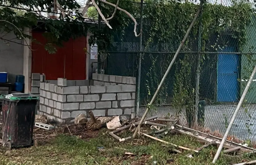 Suspenden construcción en el parque de Brisas del Golf