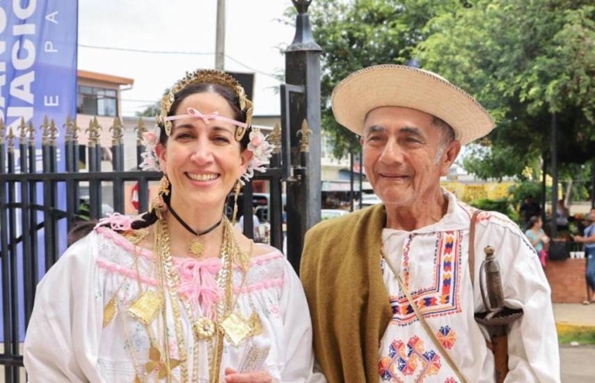 Ml | La ministra María Eugenia Herrera y Alfonso Foncho Lu.