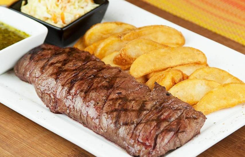 ¿Dónde comer en Albrook Mall?