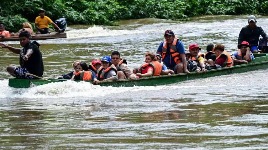 Sube a 16 el número de migrantes muertos en río de Panamá