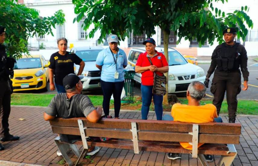 Realizan segundo operativo de asistencia a habitantes de calle en la capital