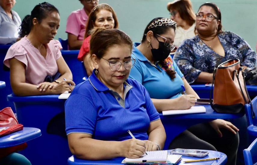 Capacitaciones del Meduca, en medio de limitaciones