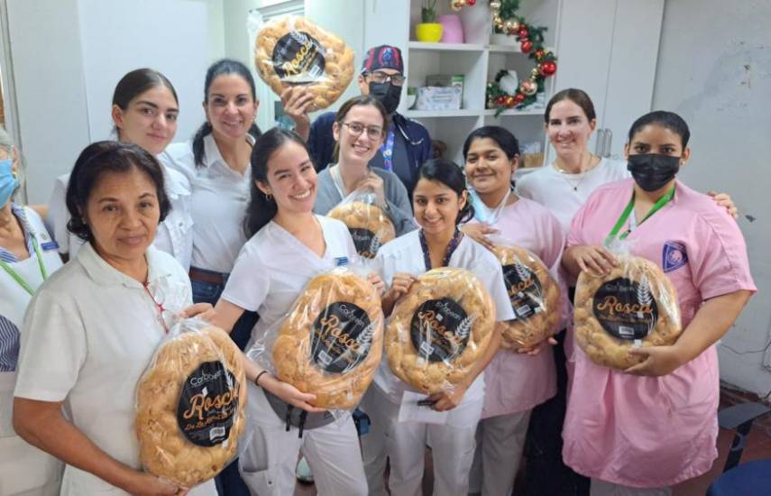 Fundación Lymber y De la Mamá de Mayer llevan sonrisas al Hospital del Niño